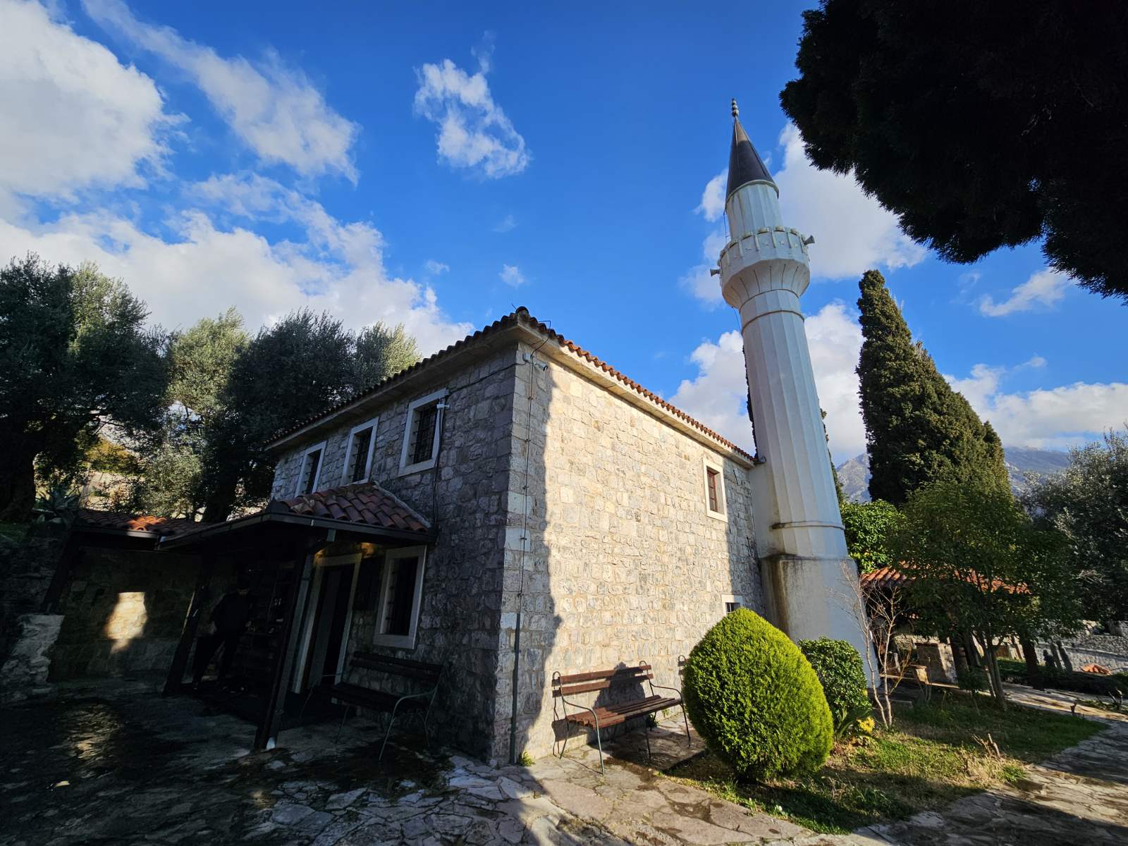 Slika 1